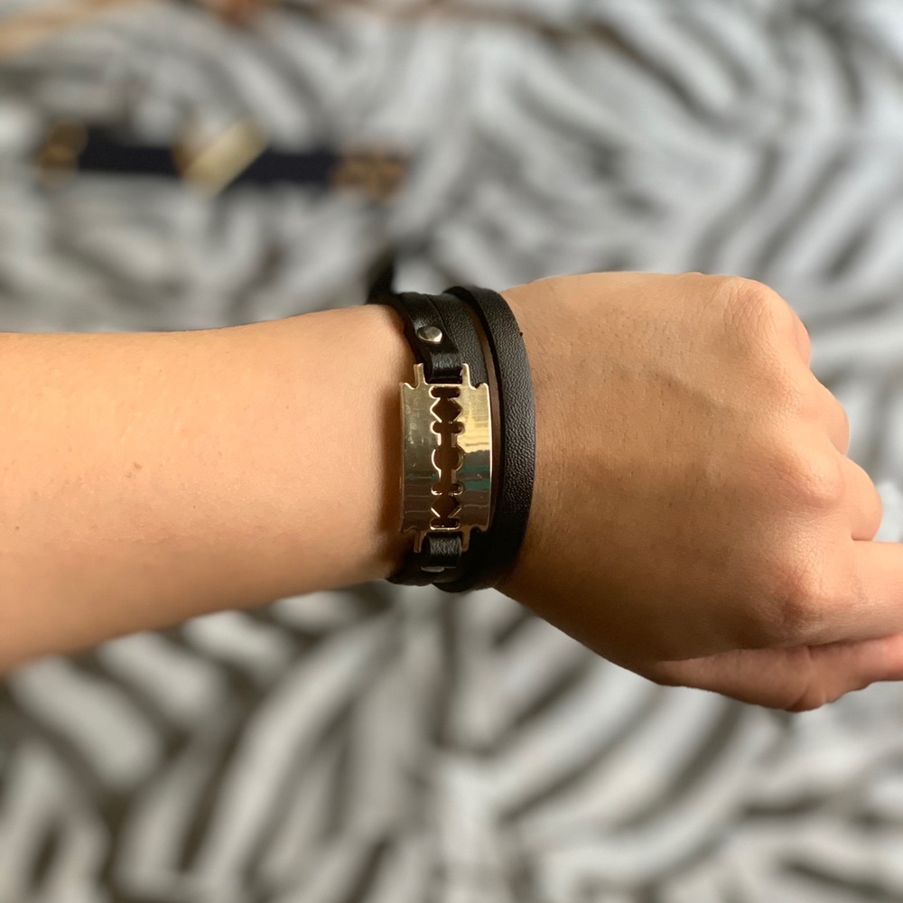 Razor Blade Wrap Bracelet Black 🔥🖤